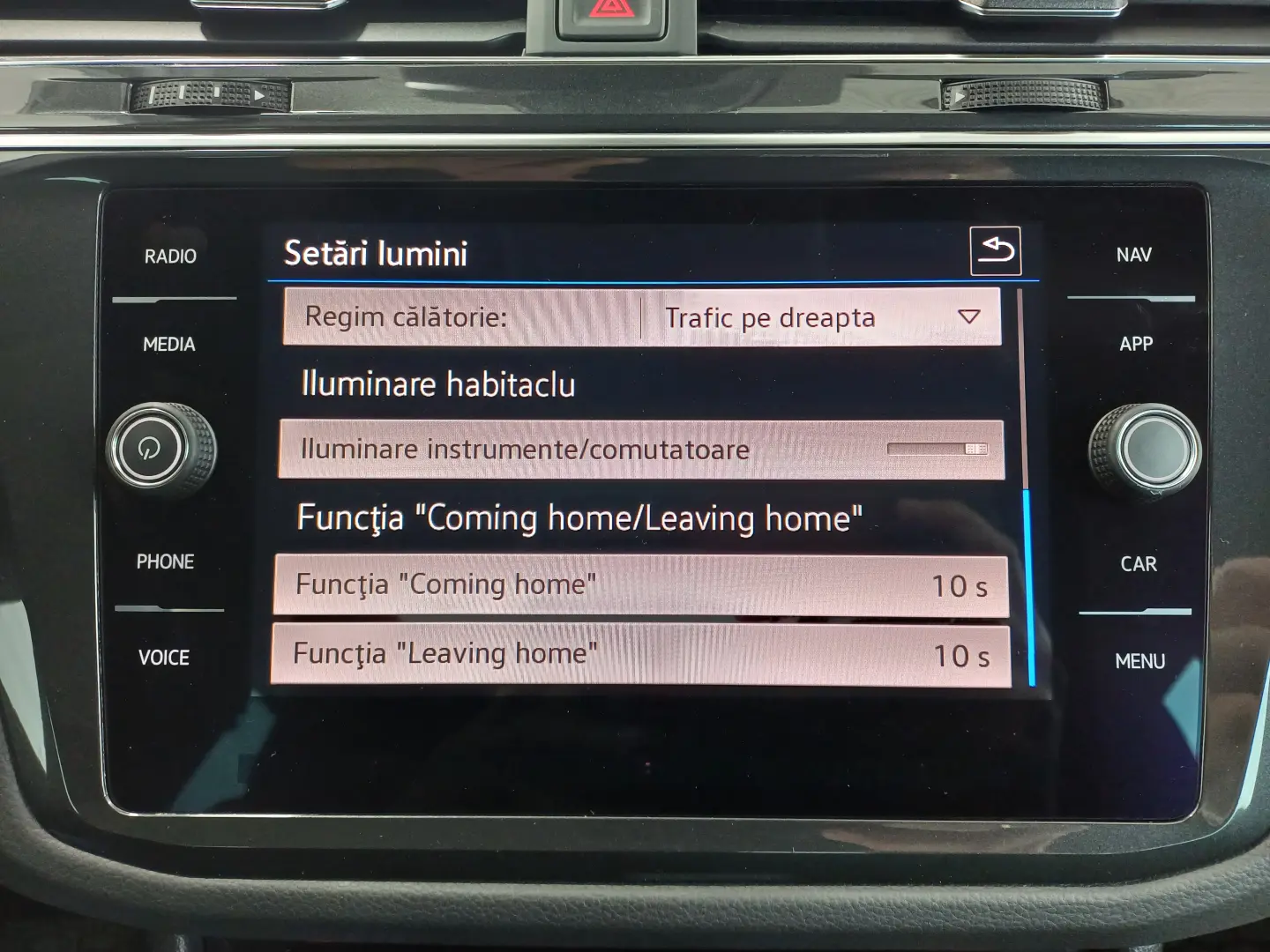 VW Tiguan Noul Tiguan Elegance 2 0 TSI DSG 4Mot