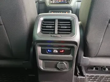 VW Tiguan Noul Tiguan Elegance 2 0 TSI DSG 4Mot