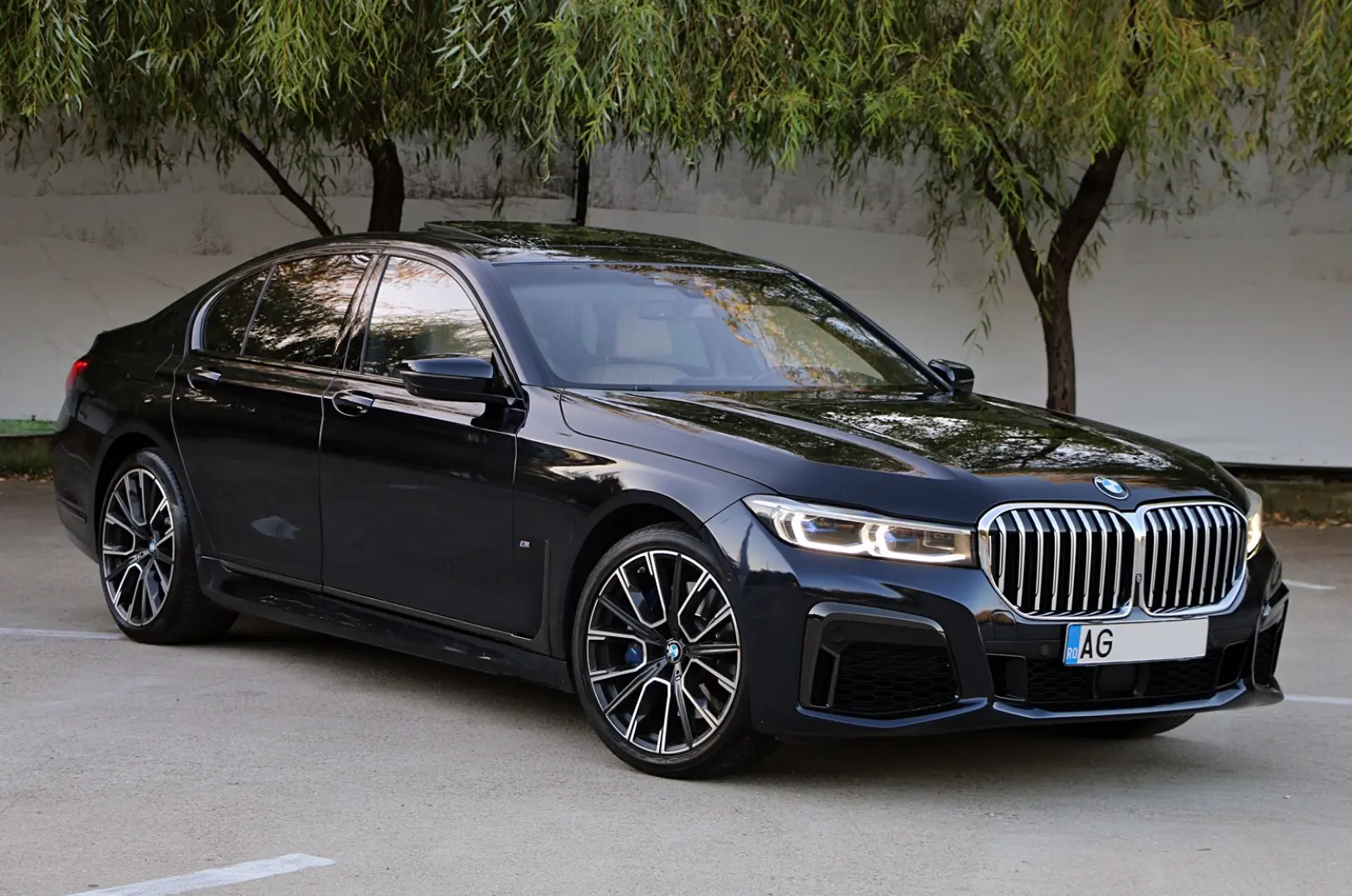 BMW 750