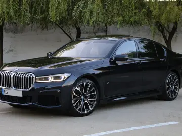 BMW 750