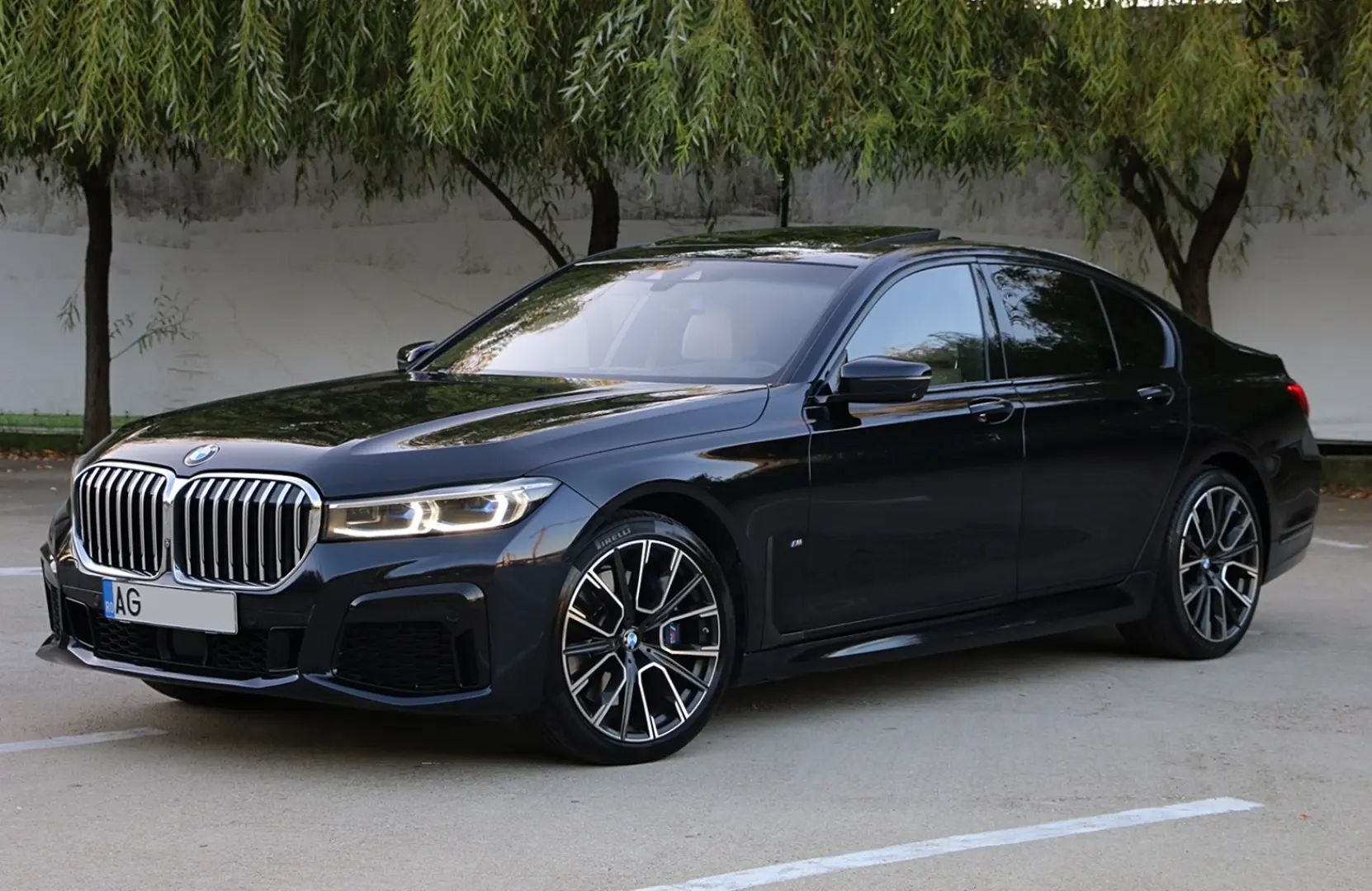 BMW 750