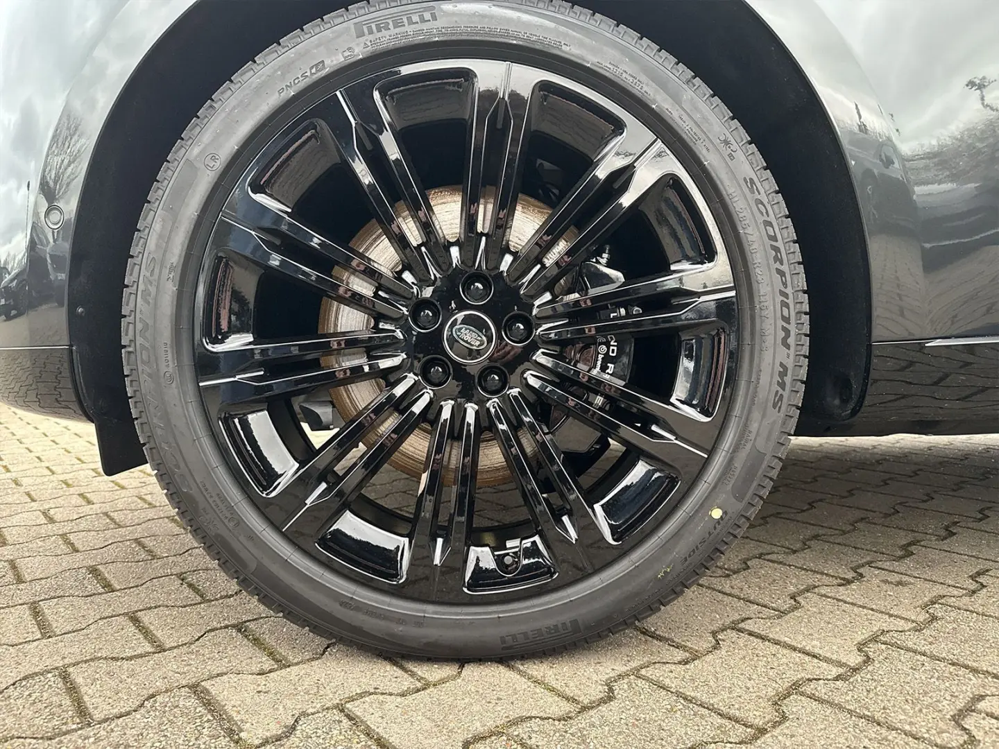 Range Rover SWB 4.4 Benzin P530 Autobiography