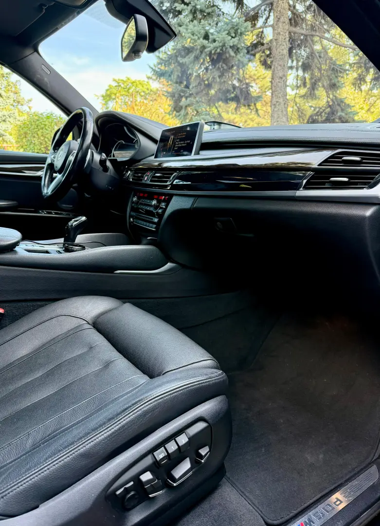 BMW X6 M50
