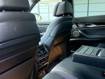 BMW X6 M50
