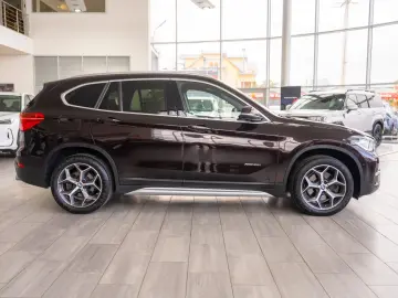 BMW X1 xDrive20i Steptronic  xLine
