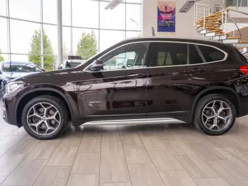 BMW X1 xDrive20i Steptronic  xLine