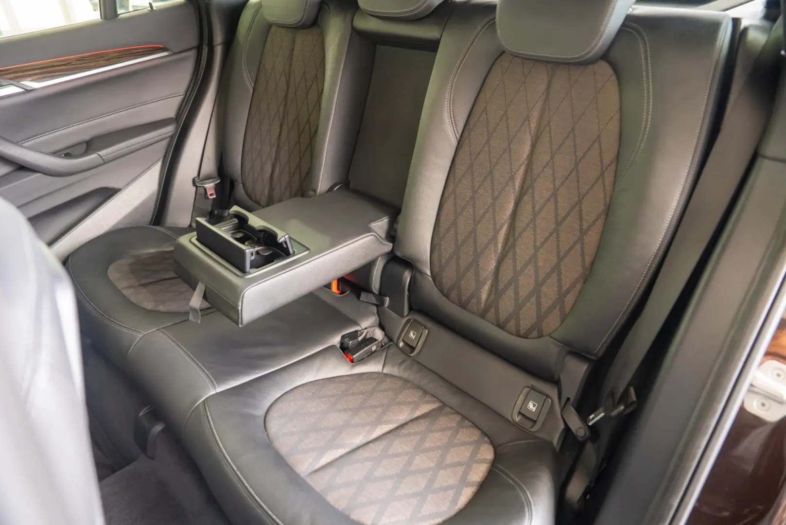 BMW X1 xDrive20i Steptronic  xLine