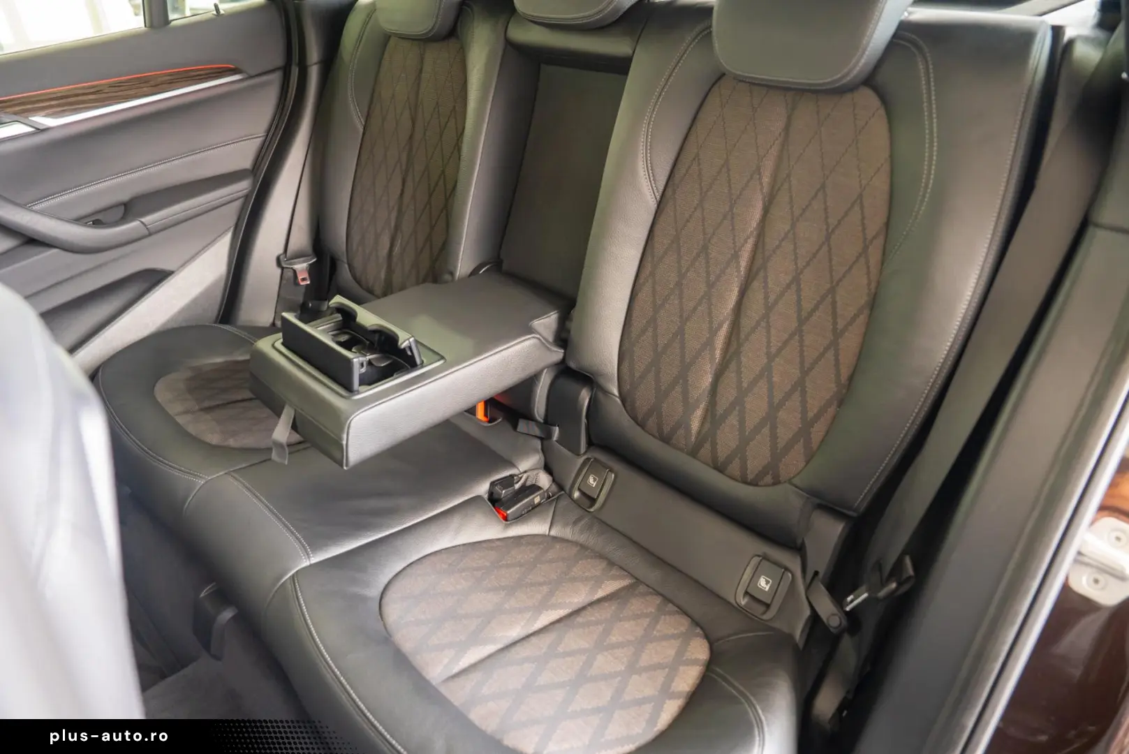 BMW X1 xDrive20i Steptronic  xLine