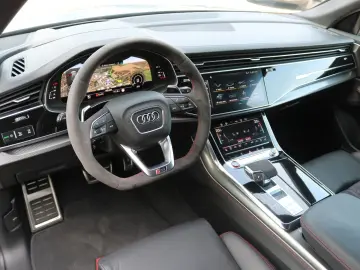 RS Q8  Pano Keramik Dynamic  B&O Massage Matrix