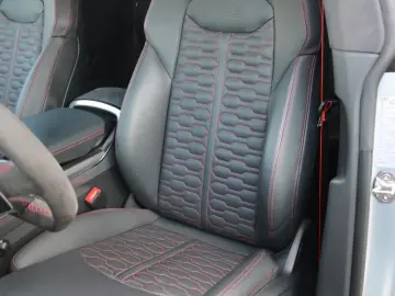 RS Q8  Pano Keramik Dynamic  B&O Massage Matrix