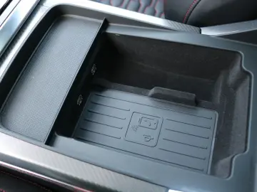 RS Q8  Pano Keramik Dynamic  B&O Massage Matrix