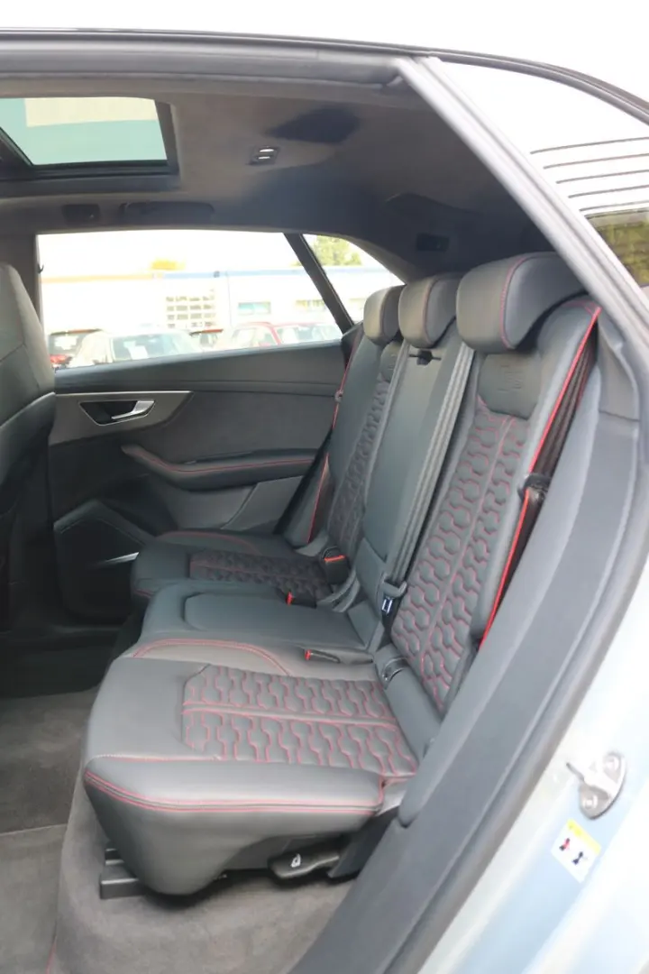 RS Q8  Pano Keramik Dynamic  B&O Massage Matrix