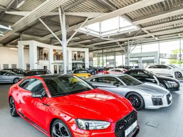 RS Q8  Pano Keramik Dynamic  B&O Massage Matrix