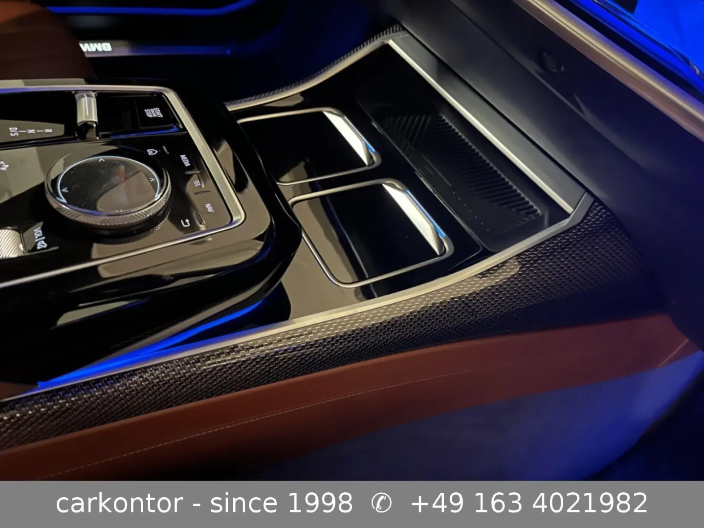 750e xDrive  LOUNGE SEATING AUT DOORS FOND ENT