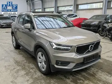 XC 40 T3 Momentum PANO LED NAVI LEDER ACC