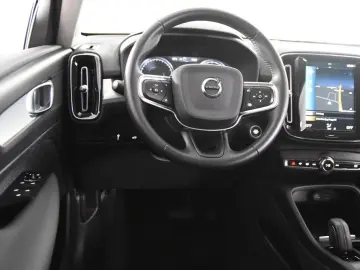 XC40 T3 Geartronic  18 R-Design Navi