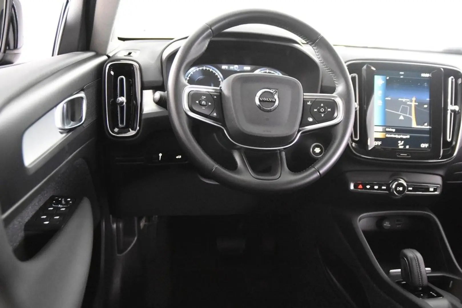 XC40 T3 Geartronic  18 R-Design Navi