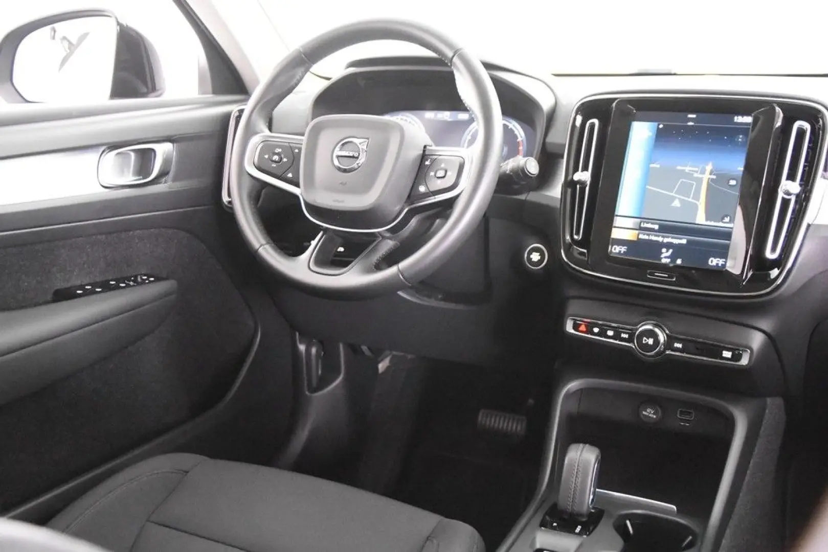 XC40 T3 Geartronic  18 R-Design Navi