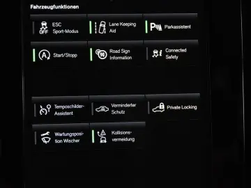 XC40 T3 Geartronic  18 R-Design Navi