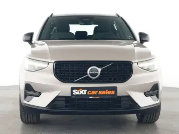 XC40 B3 Plus Dark NAV SHZG PDC RFK el.Sitze 18