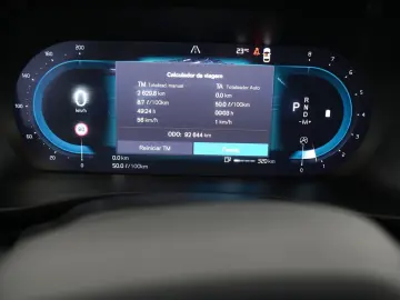 XC40 B3 Plus Dark NAV SHZG PDC RFK el.Sitze 18