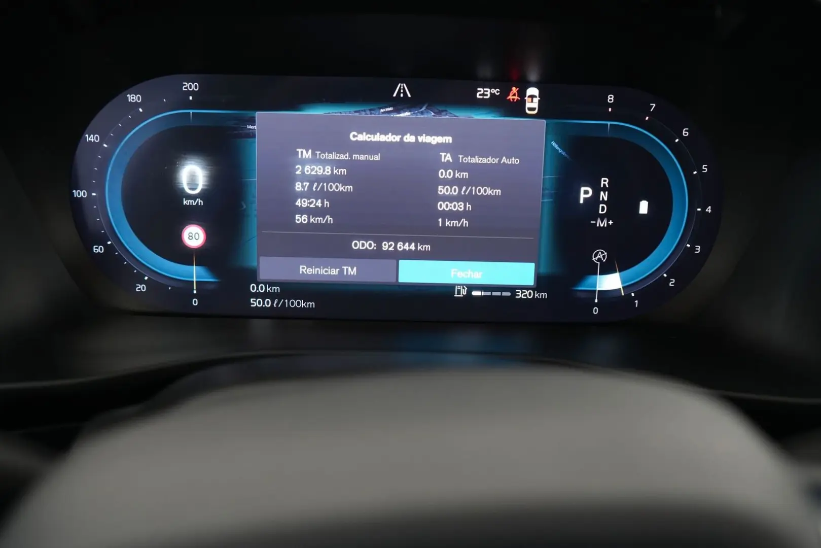 XC40 B3 Plus Dark NAV SHZG PDC RFK el.Sitze 18