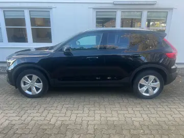 XC40 T2 Automatik Core NAVI GARANTIE