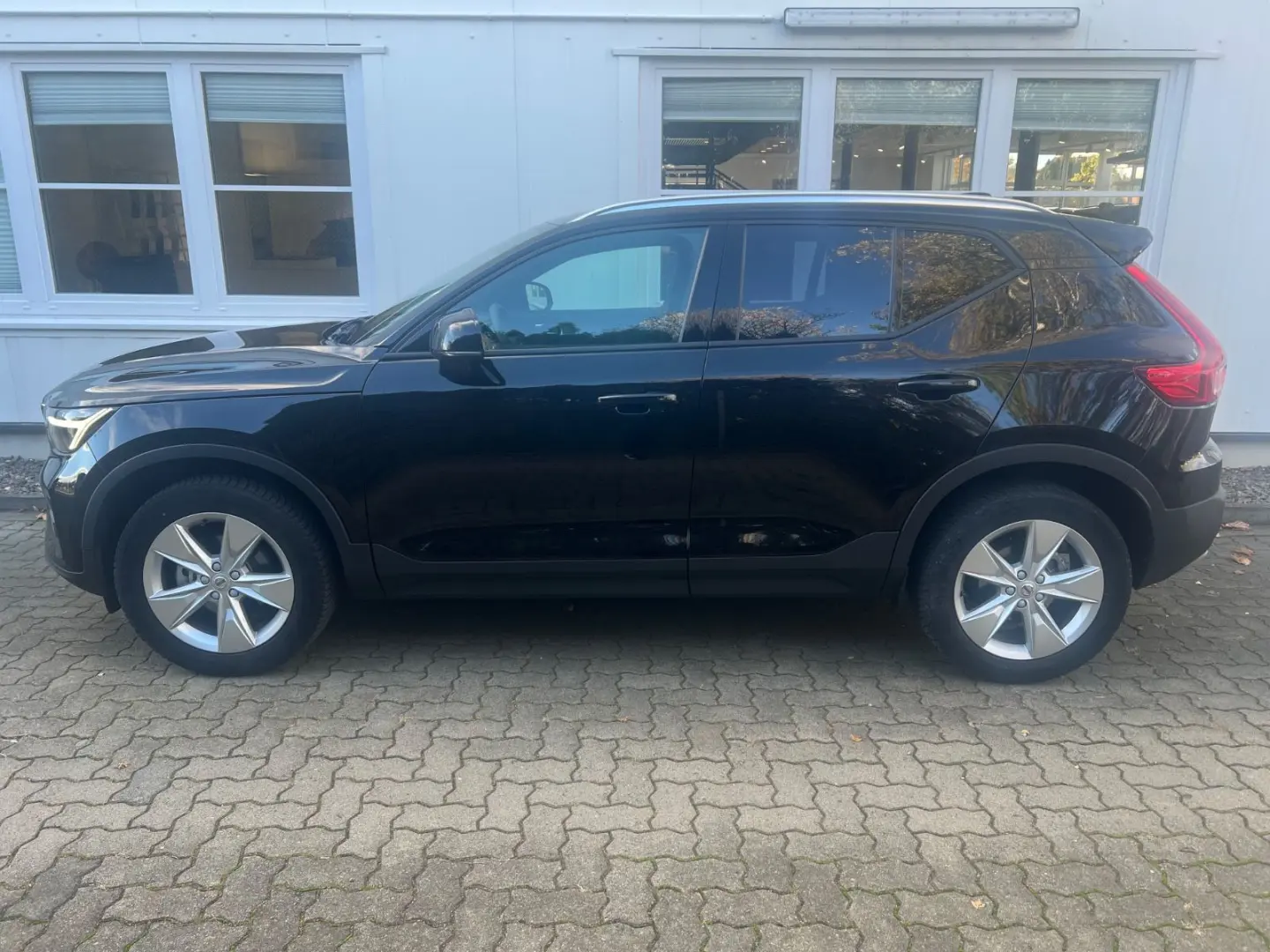XC40 T2 Automatik Core NAVI GARANTIE