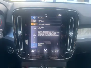 XC40 T2 Automatik Core NAVI GARANTIE