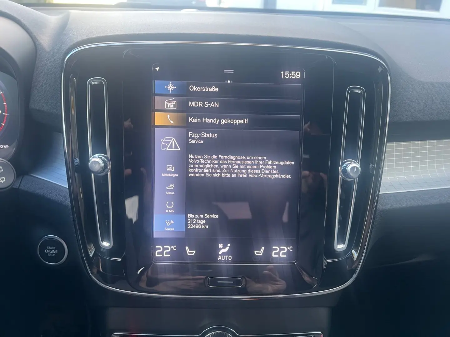 XC40 T2 Automatik Core NAVI GARANTIE
