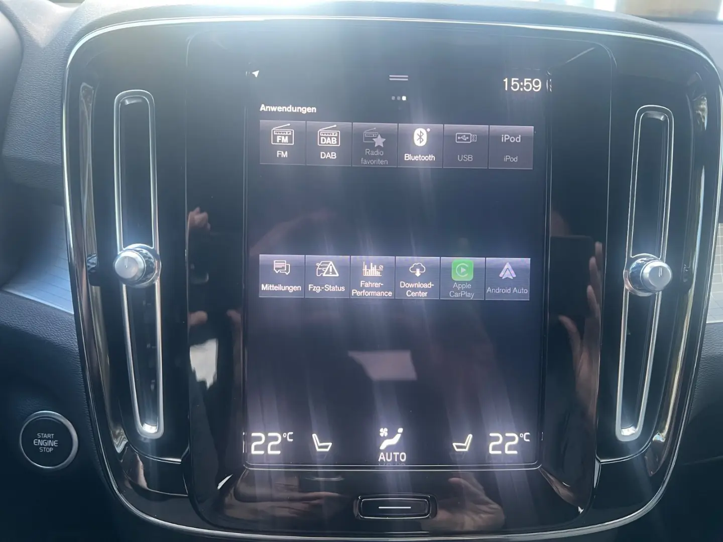XC40 T2 Automatik Core NAVI GARANTIE