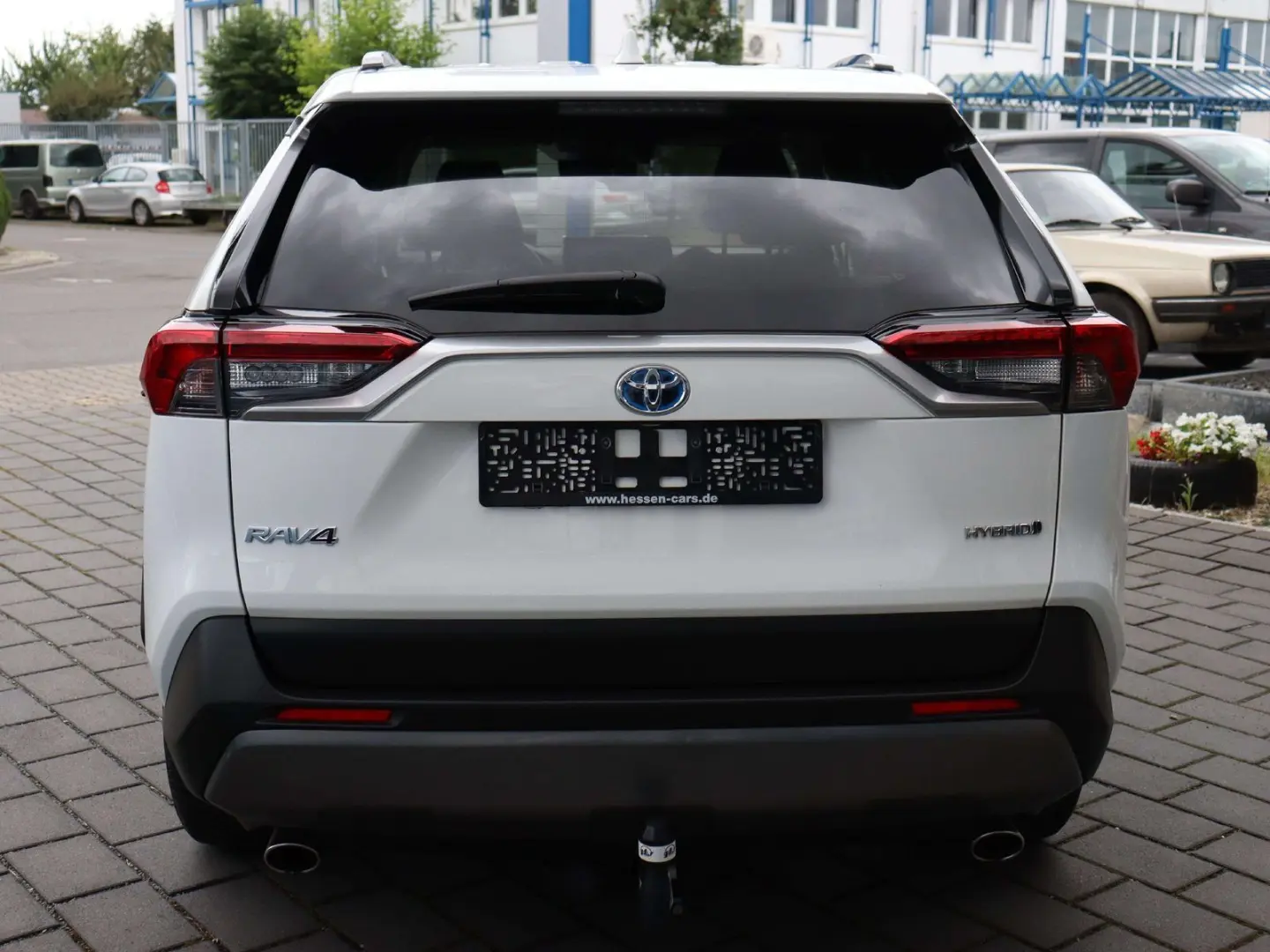 RAV 4 Hybrid 4x2 Team Deutschland AHK Navi Kamer