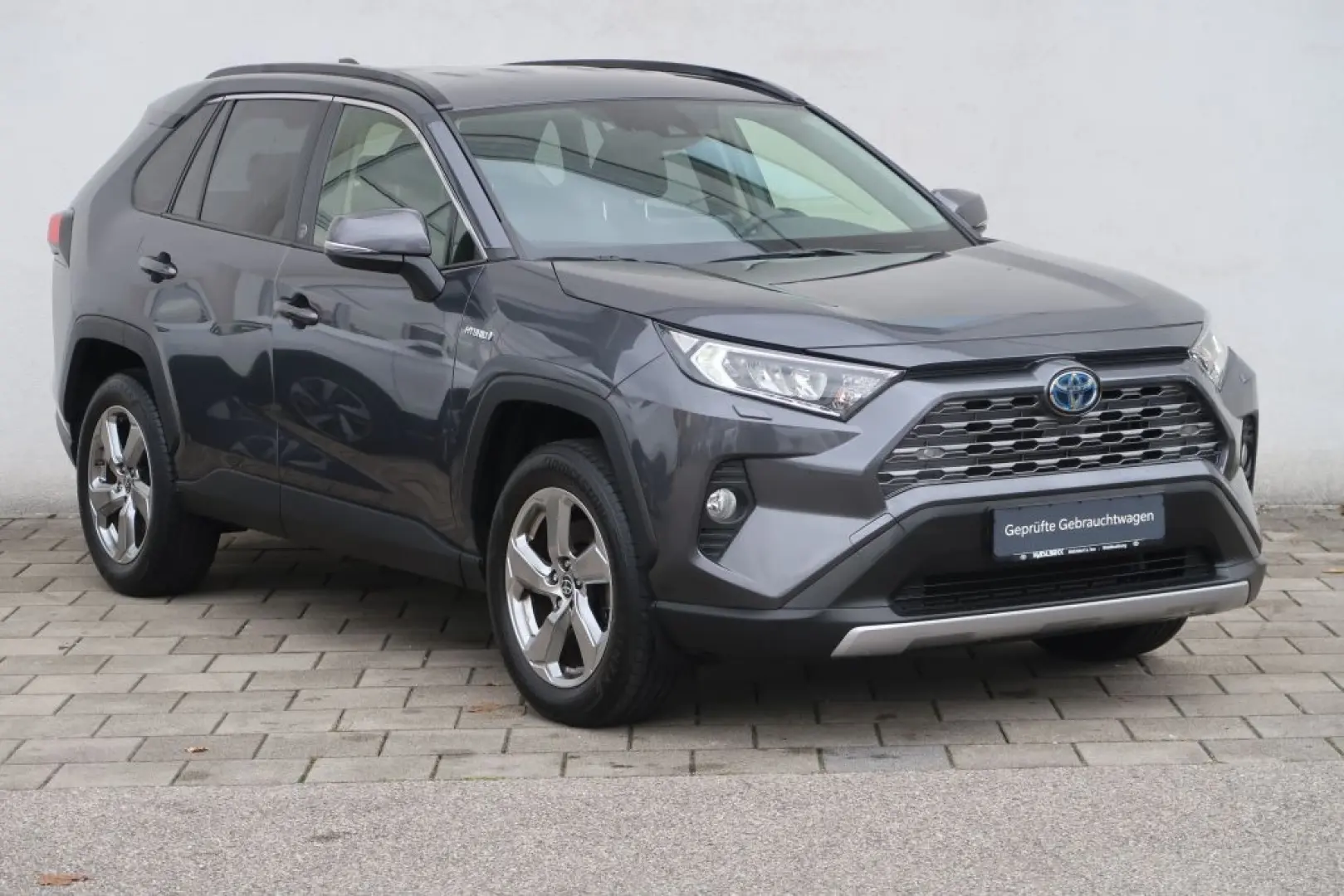 RAV 4 2.5 4x2 Hybrid Team Deutschland