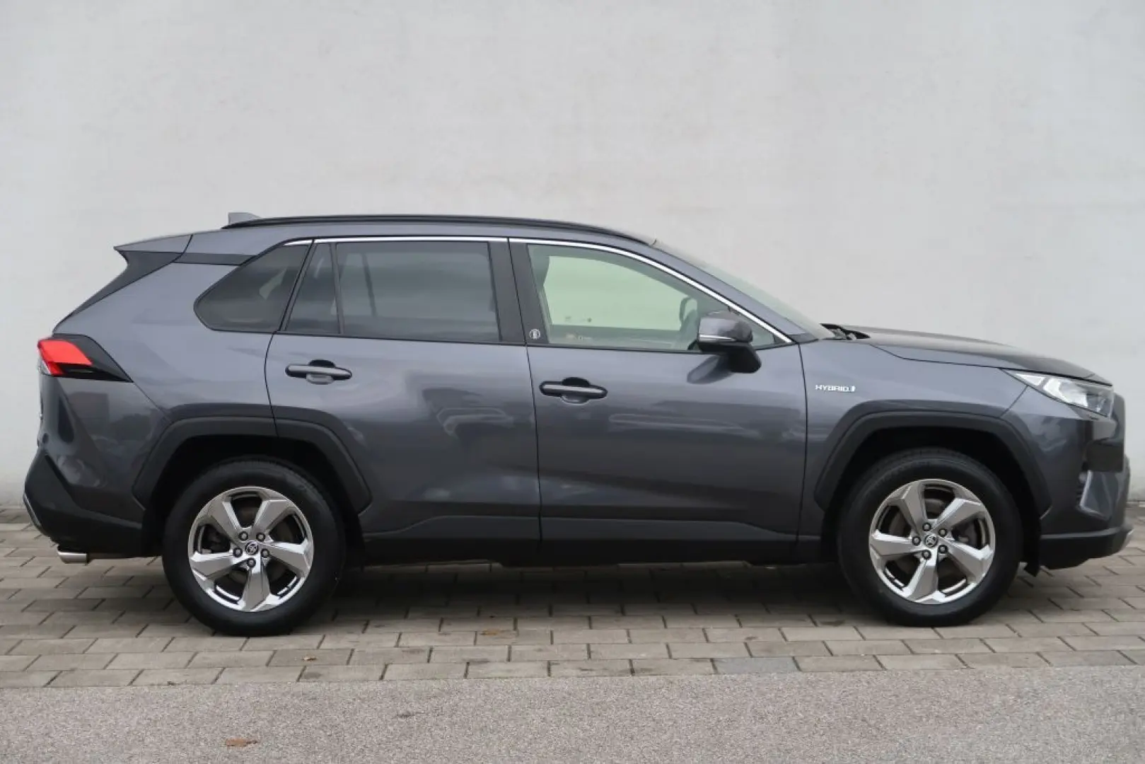 RAV 4 2.5 4x2 Hybrid Team Deutschland