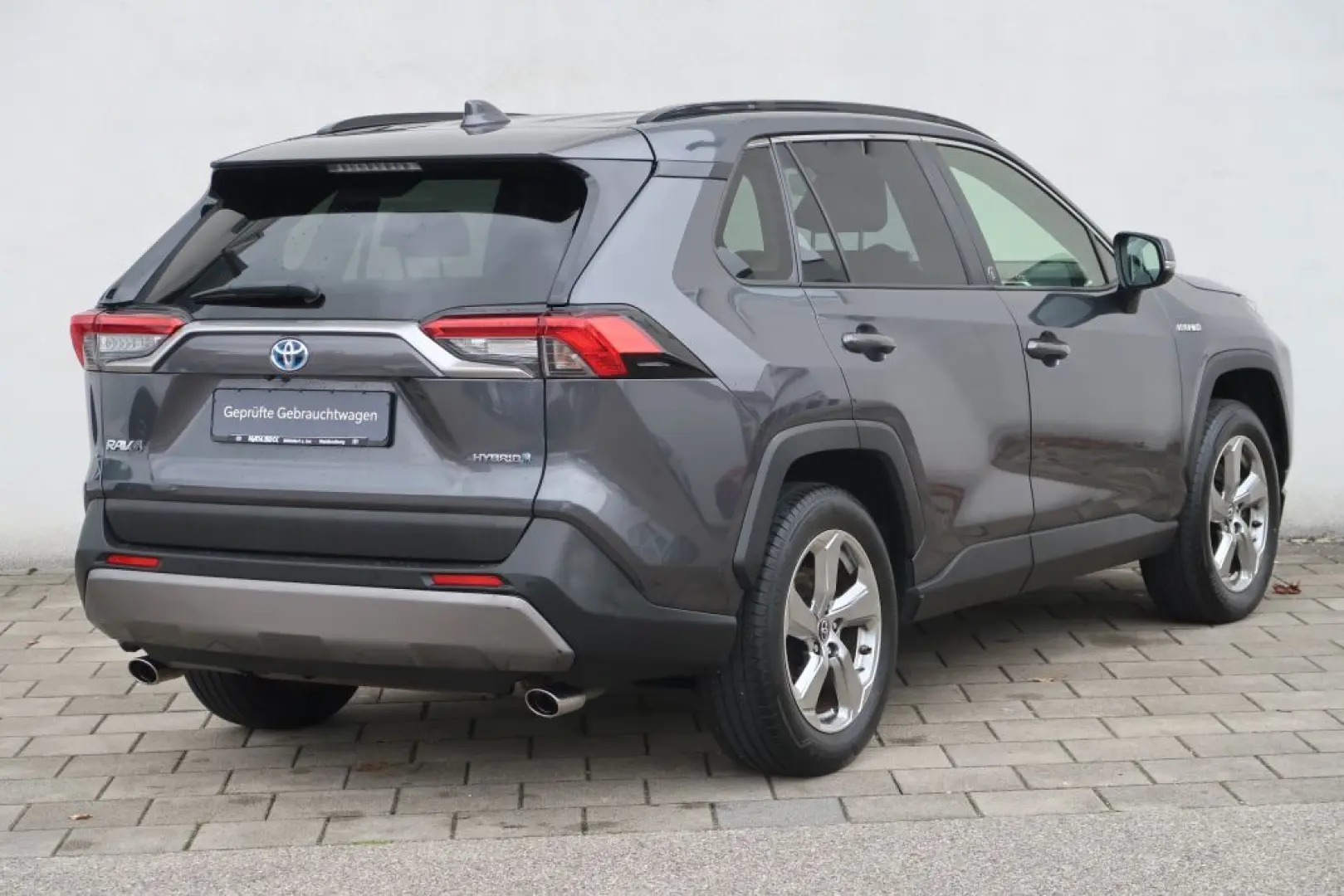 RAV 4 2.5 4x2 Hybrid Team Deutschland