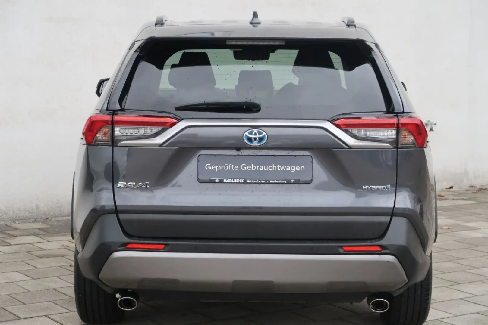 RAV 4 2.5 4x2 Hybrid Team Deutschland