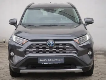 RAV 4 2.5 4x2 Hybrid Team Deutschland