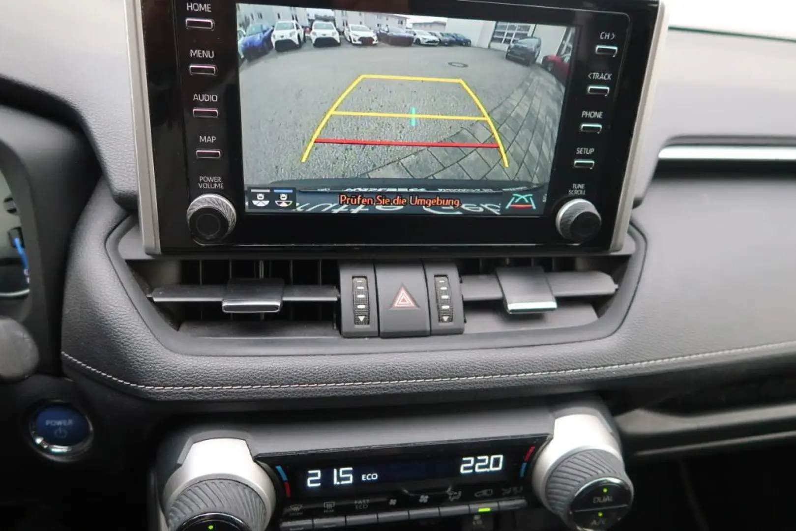 RAV 4 2.5 4x2 Hybrid Team Deutschland