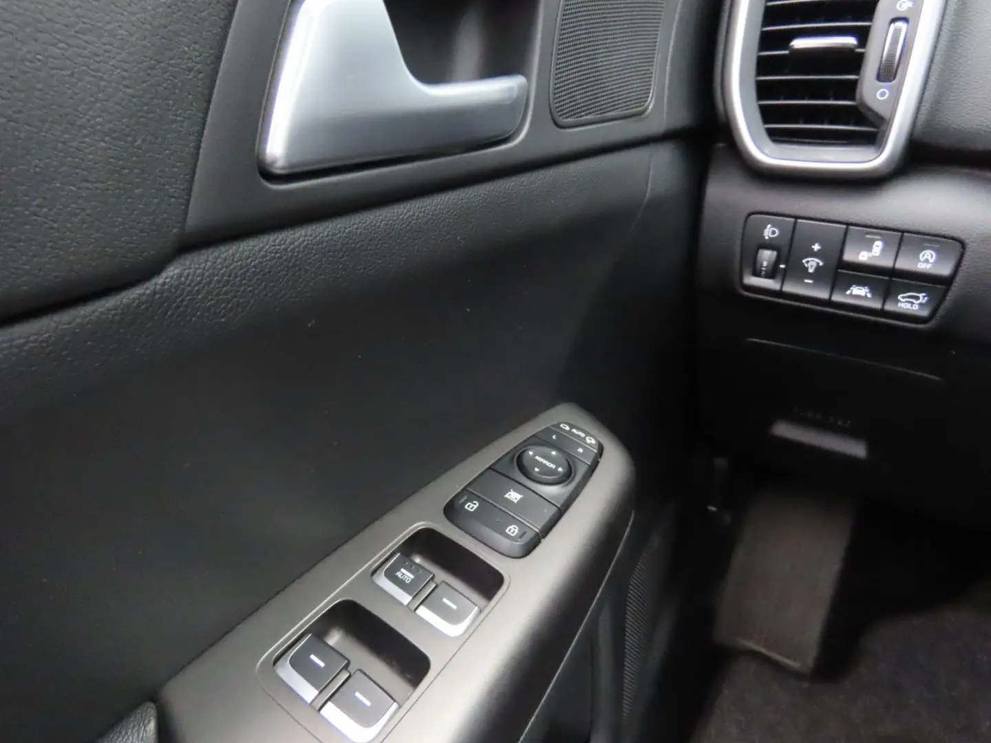 Sportage 1.6 T-GDI Autom. Leder Kamera ACC