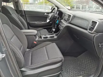 Sportage Vision 2WD  AUTOMATIK  AHK  HU AU NEU