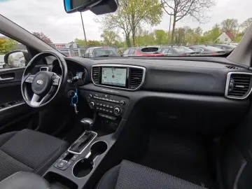 Sportage Vision 2WD  AUTOMATIK  AHK  HU AU NEU
