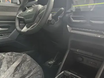 Dacia Duster JOURNEY Hybrid 140  2WD