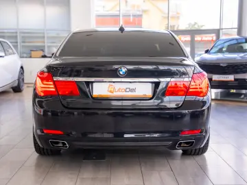 BMW Seria 7 750 Li XDRIVE