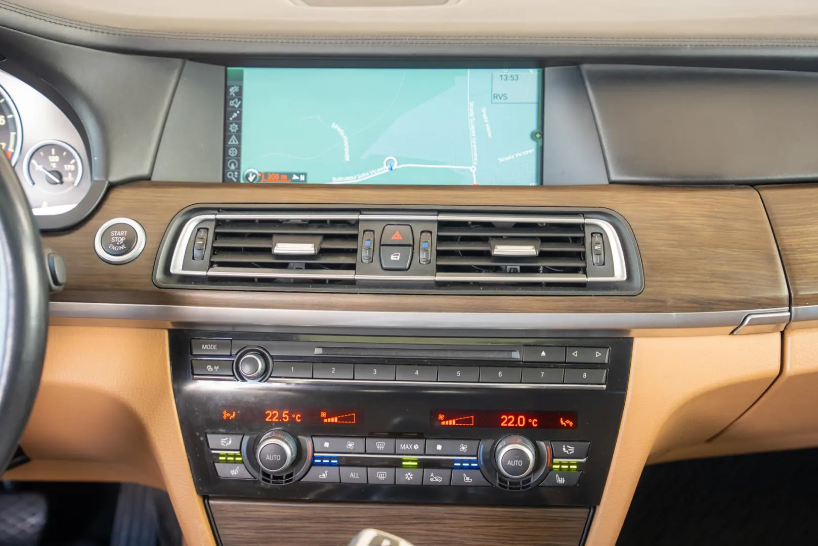 BMW Seria 7 750 Li XDRIVE