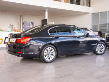 BMW Seria 7 750 Li XDRIVE