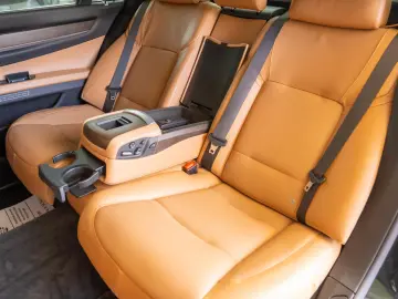 BMW Seria 7 750 Li XDRIVE