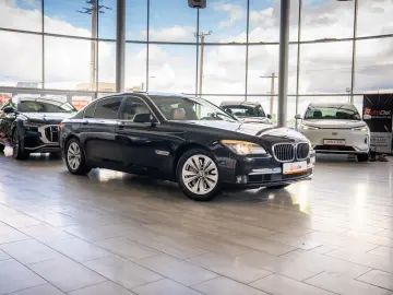 BMW Seria 7 750 Li XDRIVE
