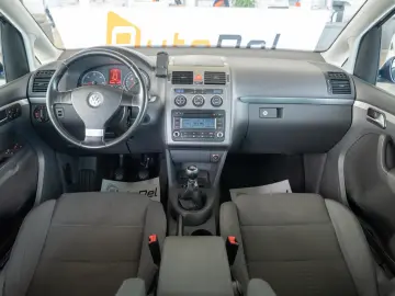 Volkswagen Touran 2.0 TDI