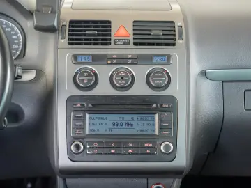 Volkswagen Touran 2.0 TDI