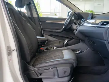 BMW X1 xDrive 20i Automat